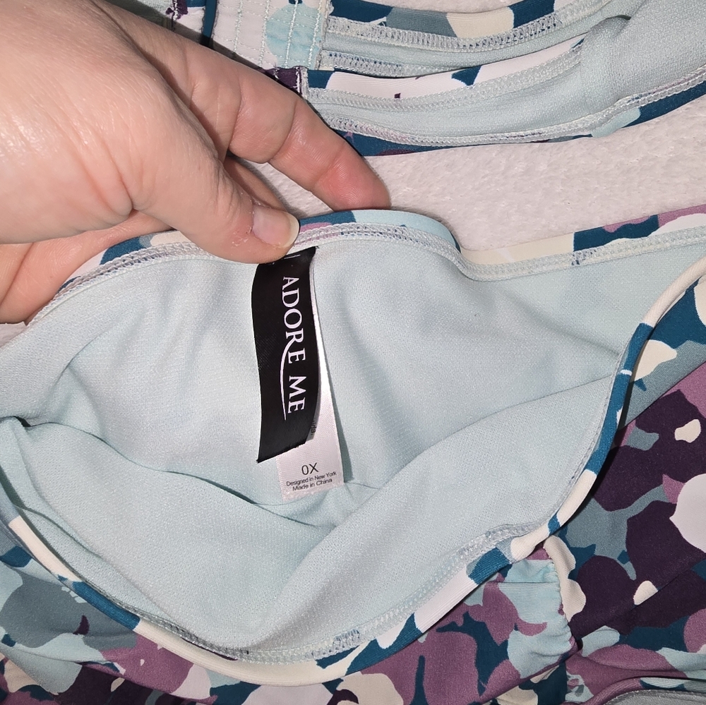 Floral Women's Swimwear Set - Picture 2 of 3
